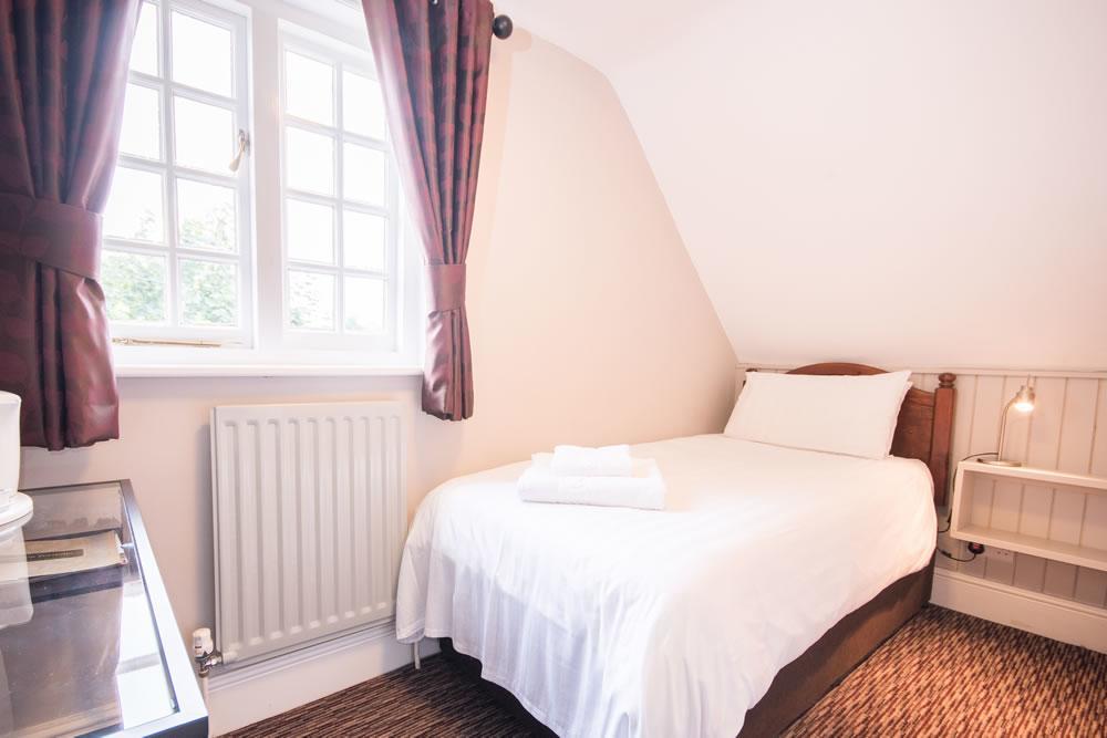 The Burley Inn Extérieur photo